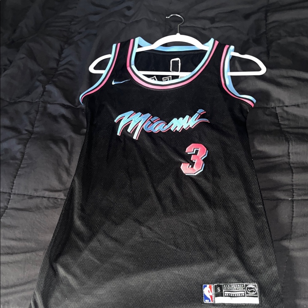 Dwayne Wade Miami Heat Jersey